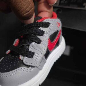 Jordan 1 Low Alt "Black/Fire Red/Cement Grey/White"